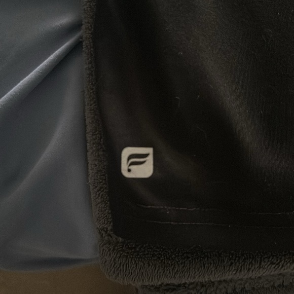 Fabletics Top - Picture 3 of 3